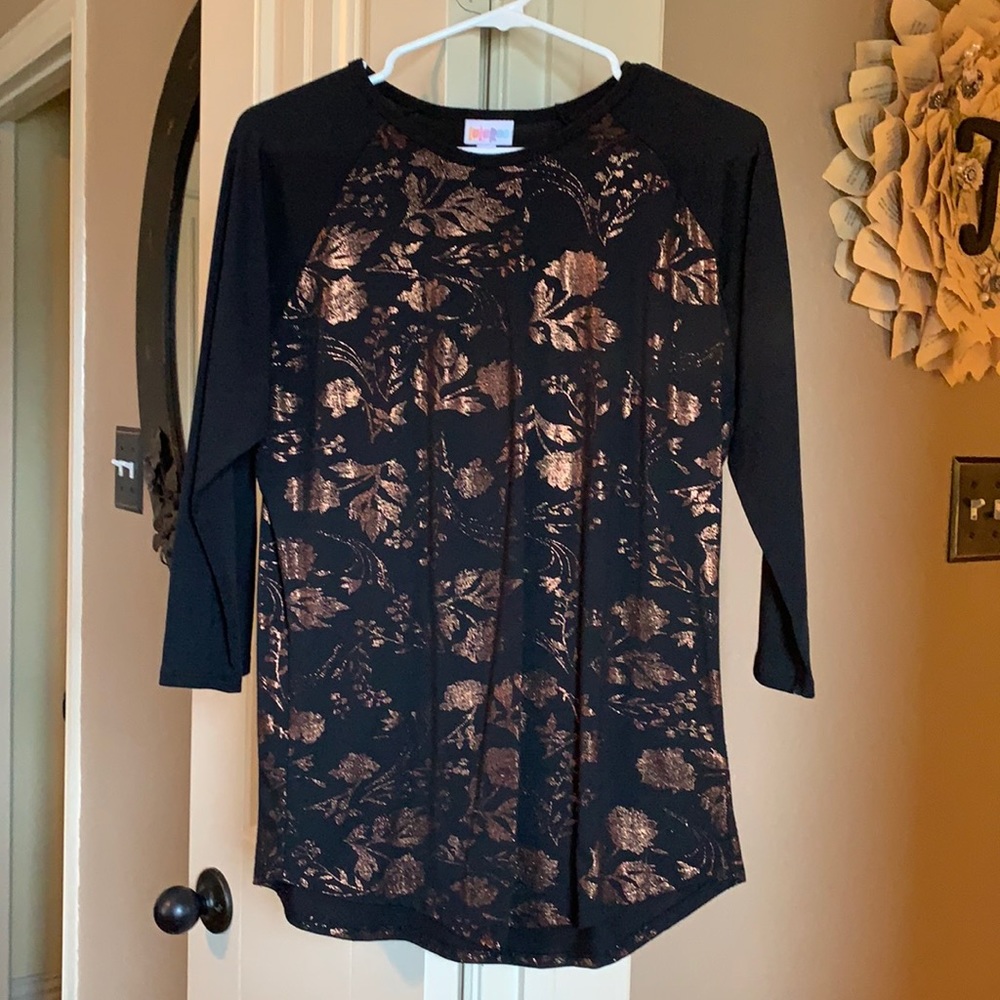 EUC 3/4 sleeve pullover top